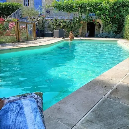 D'hôtes De La Dame Blanche 3*