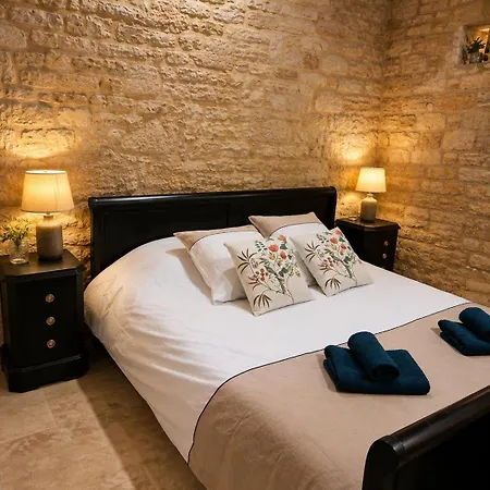 D'hotes De La Dame Blanche